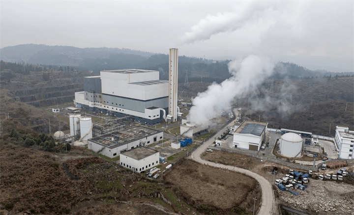 废料变电能点亮万家｜“巨胃工厂”日吞八百吨垃圾